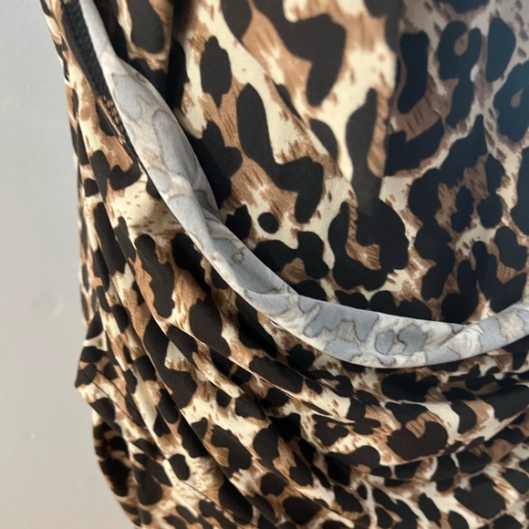 🆕 LEOPARD PRINT DRESS - Picture 7 of 8